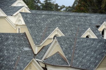 Contractor of asphalt shingles